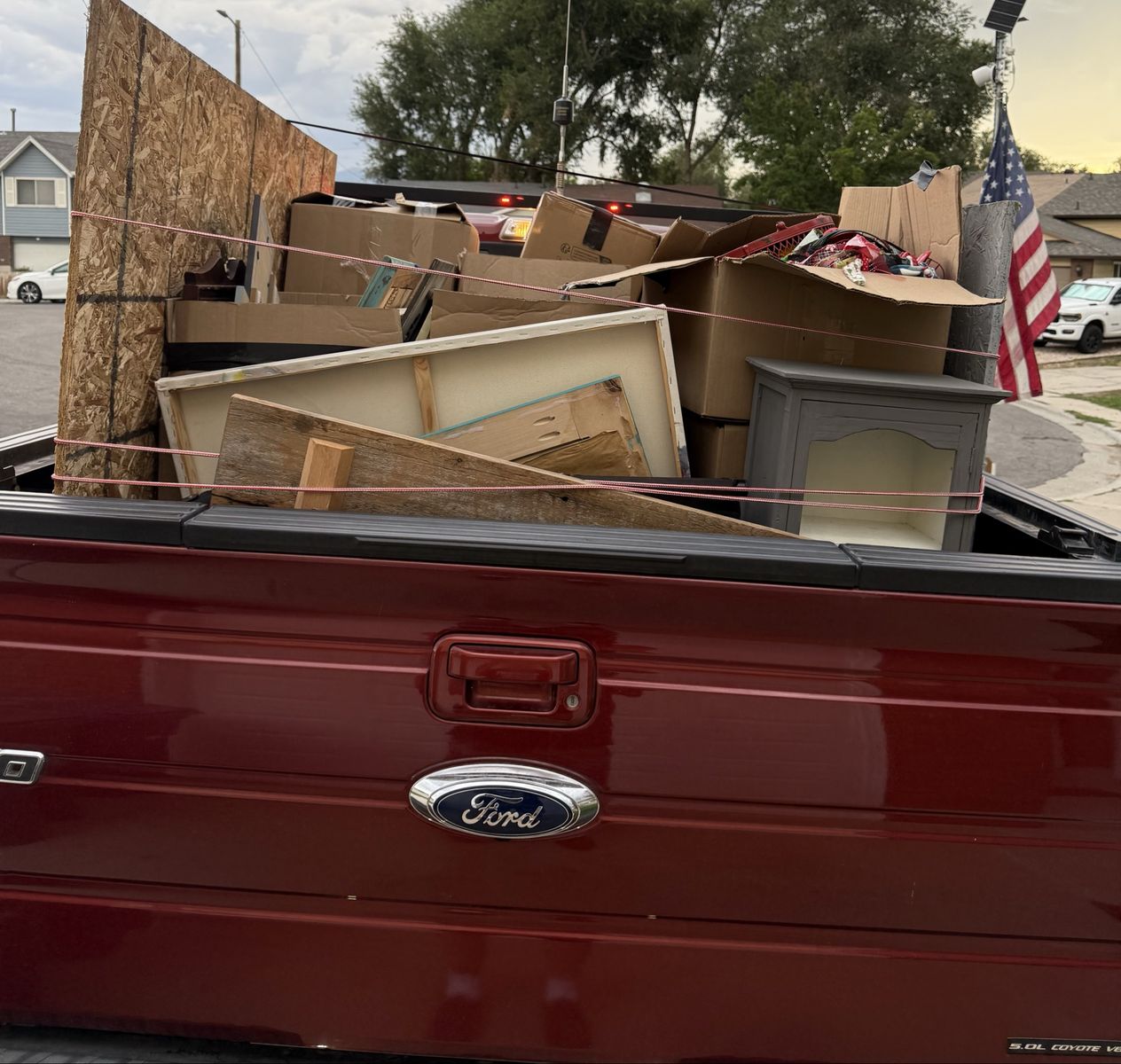 Free leftover garage sale stuff!