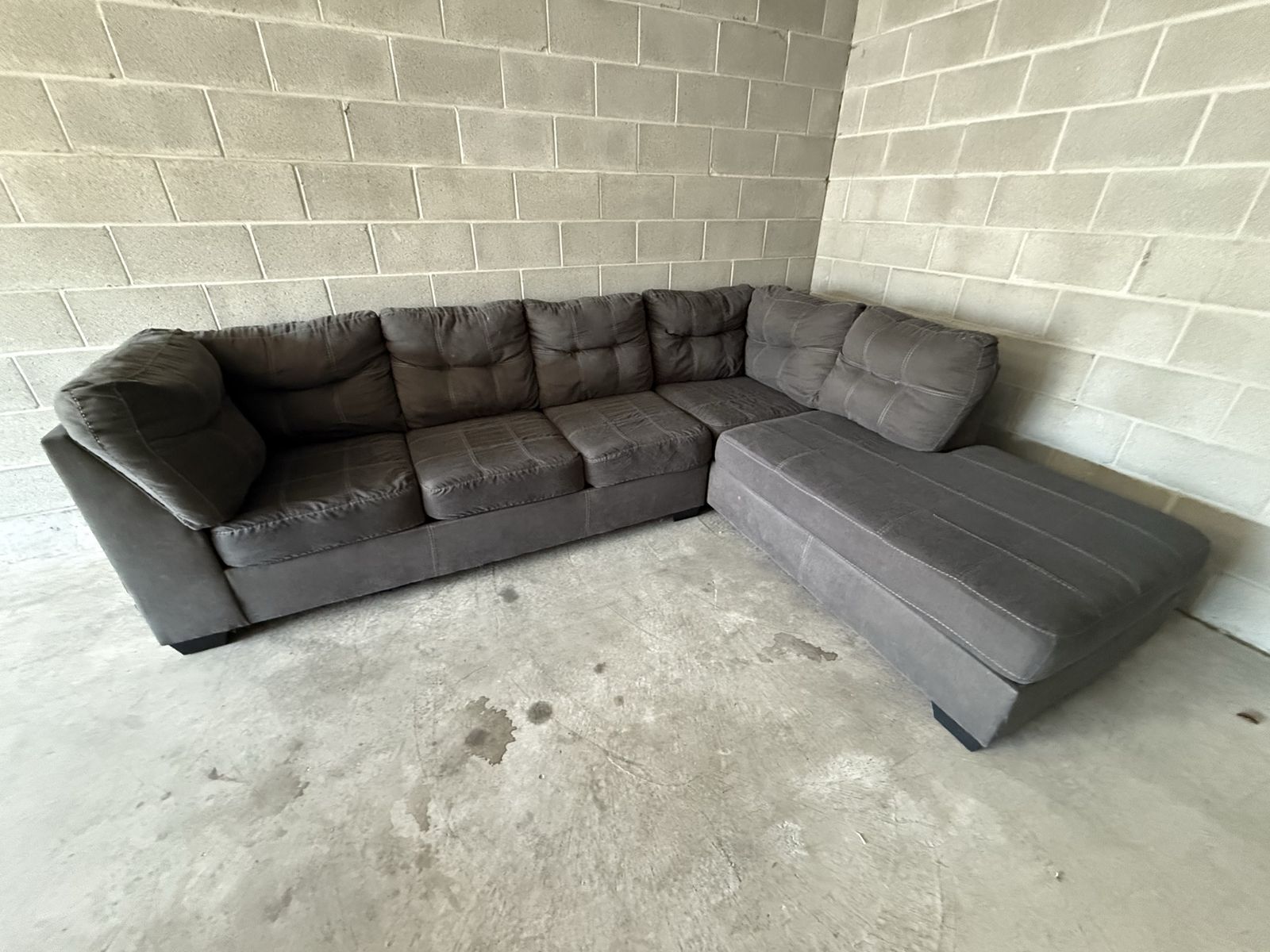 Gray sectional couch - Free delivery!