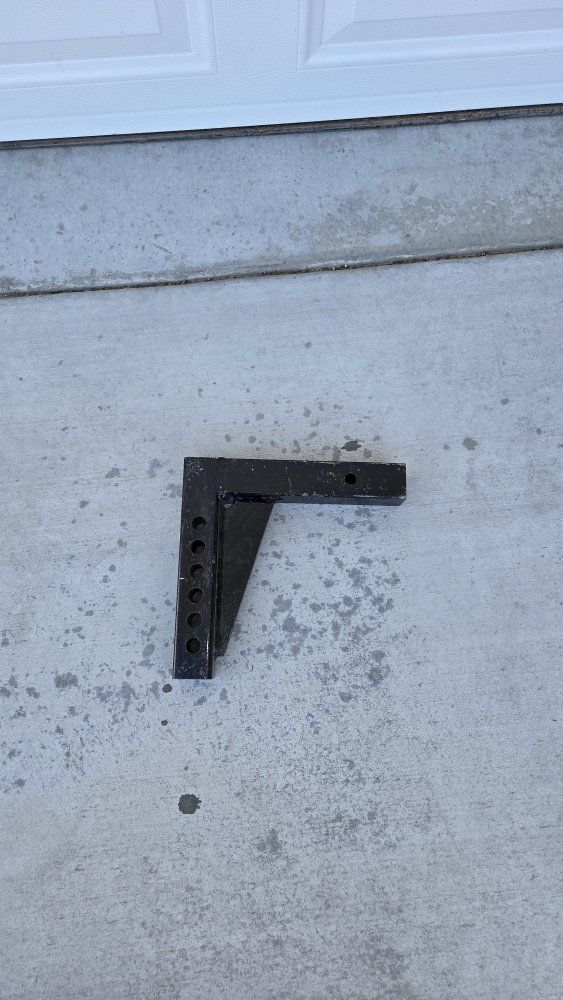 Adjustable Drop Hitch 9" - Black Steel Trailer Hitch Mount