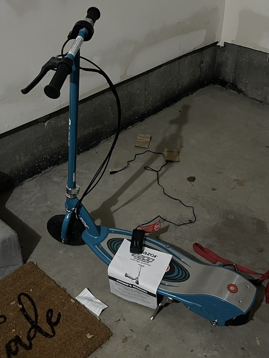 Electric Scooter - Razor E200, As New