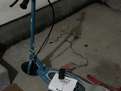 Electric Scooter - Razor E200, As New