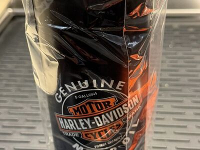 Harley Davidson Oil Can Straw Holder & Straws