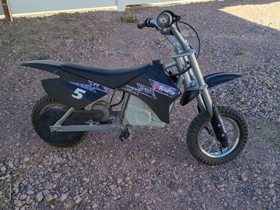 Razor MX350 Dirt Rocket Electric Motocross Bike