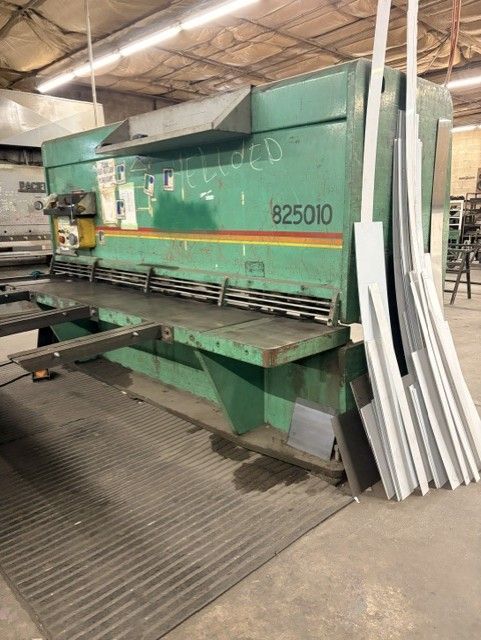 ACCURSHEAR 10’ x 1/4” Hydraulic Power Squaring Shear Model 825010