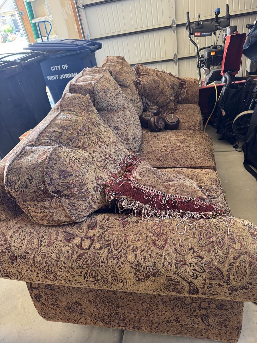 Free couch no holes or tears