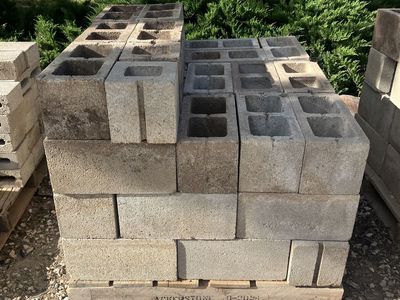 Used Concrete Blocks