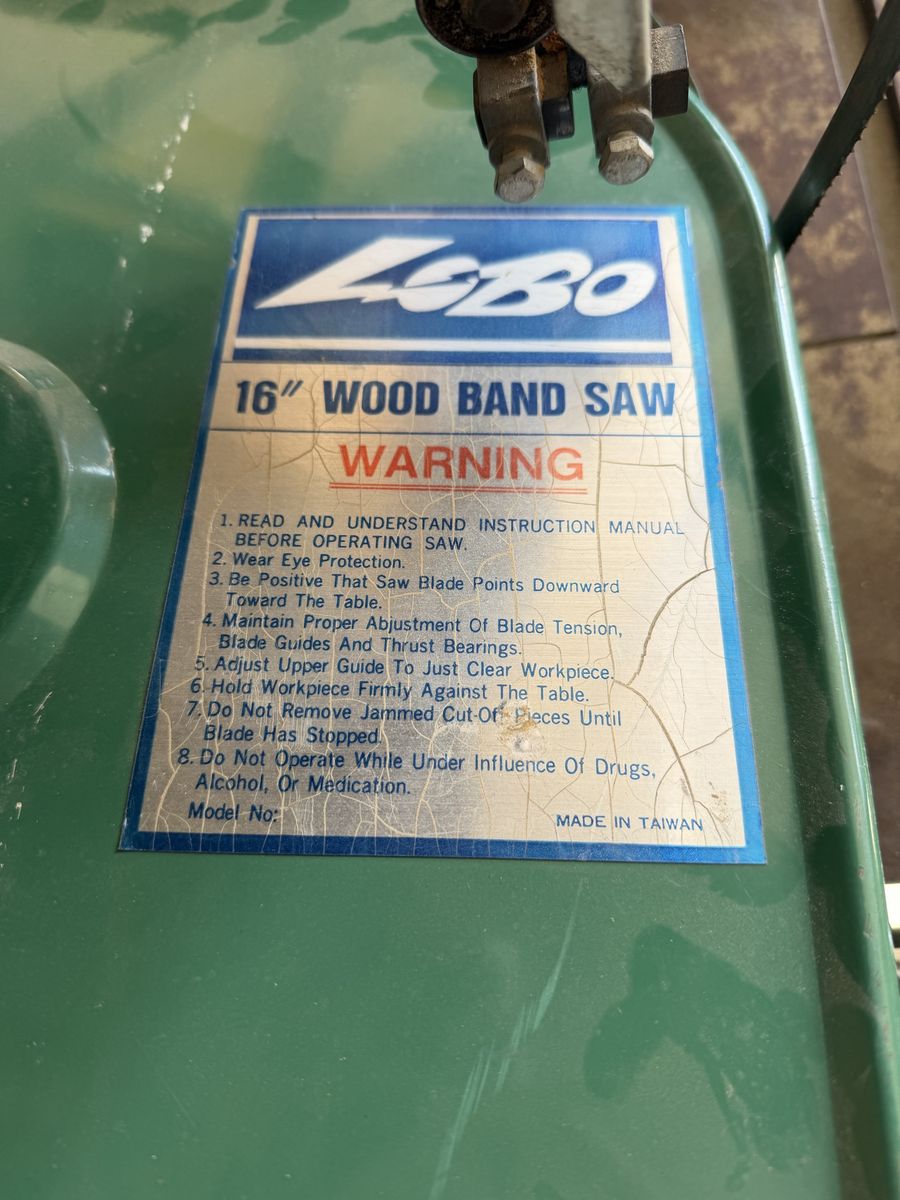 Lobo Band Saw