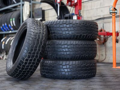 USED | 275 60 20 Venezia Crusade A/T Tires | 13/32nds | All Terrain | Standard Load Rating (Passenger) | 275/60r20 | Dodge | Ram