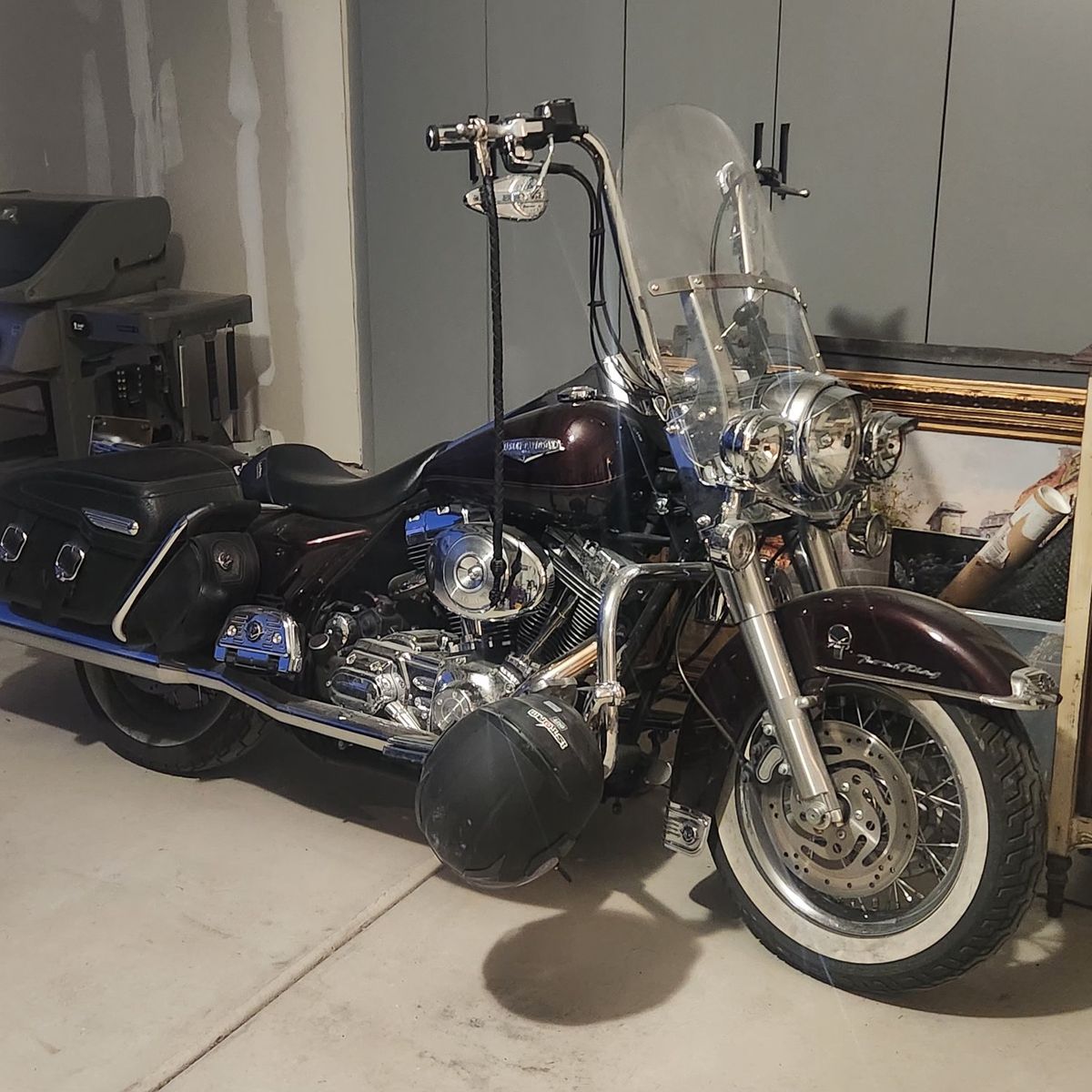 Harley-Davidson Road King Classic Motorcycle - Black Cherry, Windshield, Saddlebags