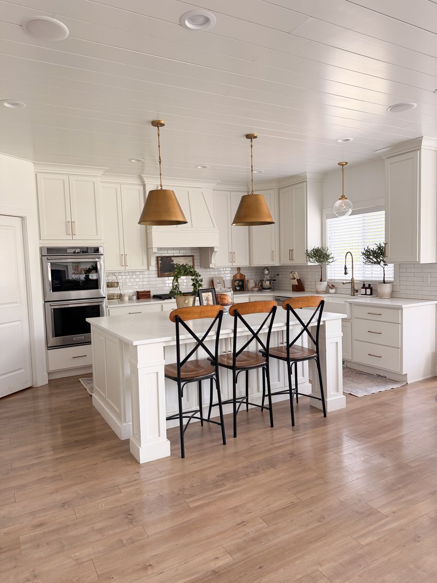 FULL KITCHEN FOR SALE