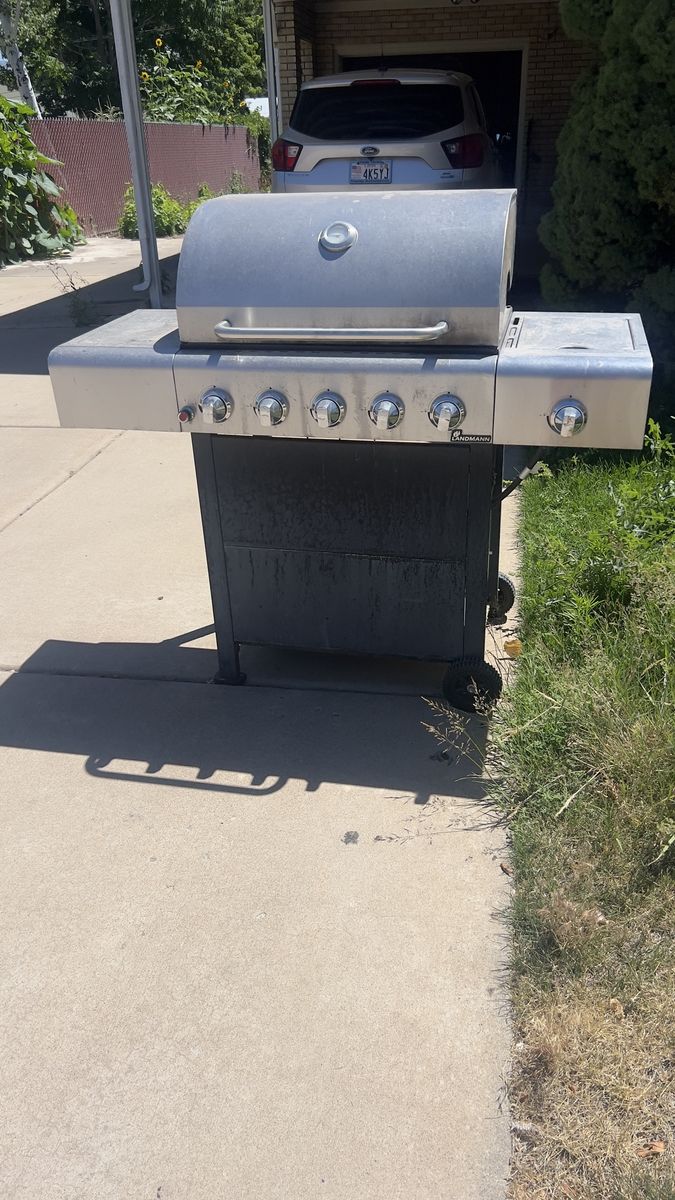 Gas Grill with Side Burner - 5-Burner, Stainless Steel Finish