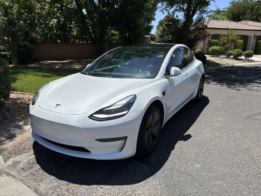 2019 Tesla Model 3 Performance