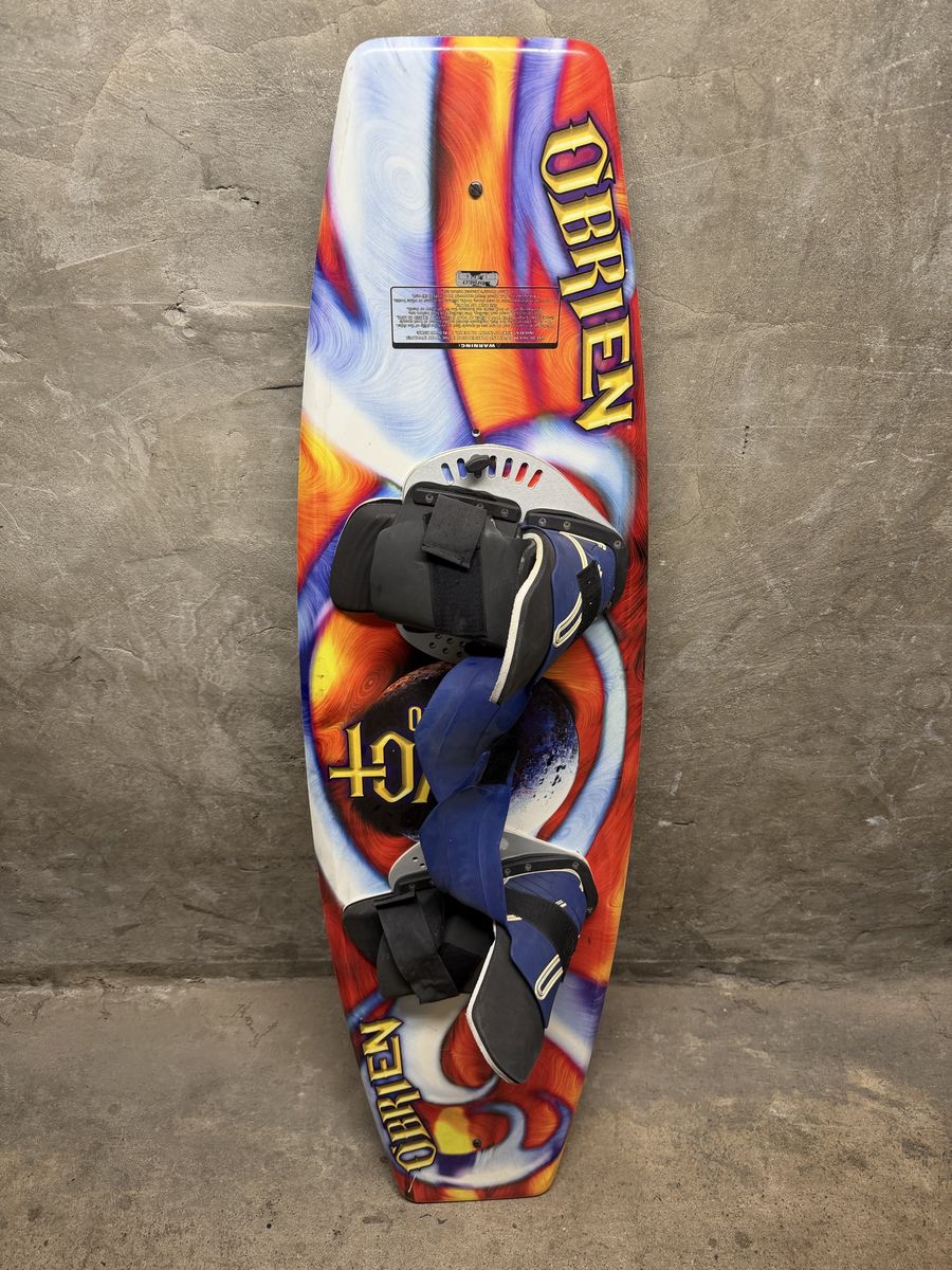 O’Brien wakeboard 140 pivot