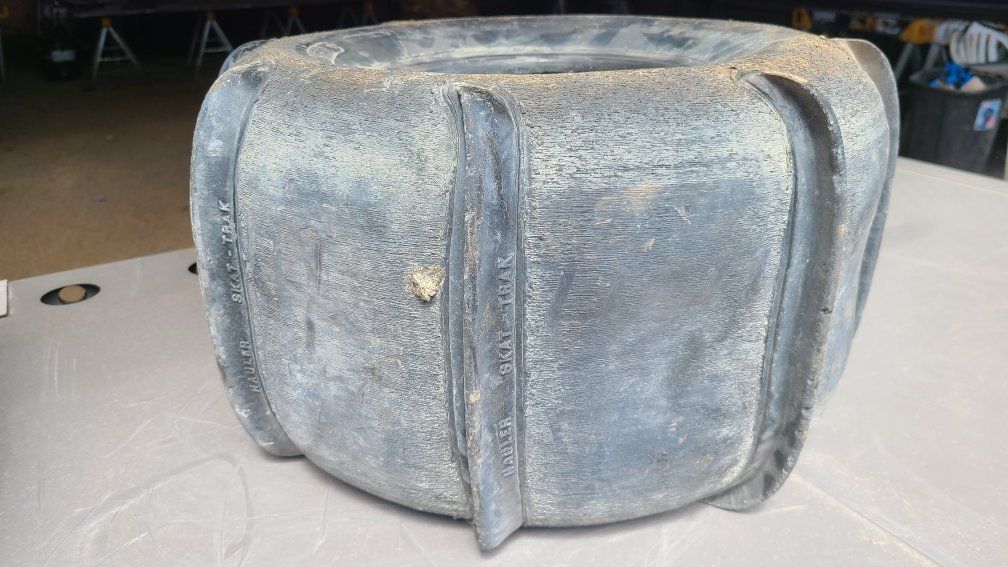 Main image 9