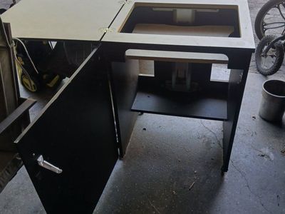 Folding Sewing Machine Cabinet Table with Adjustable Lift Mechanism & Storage