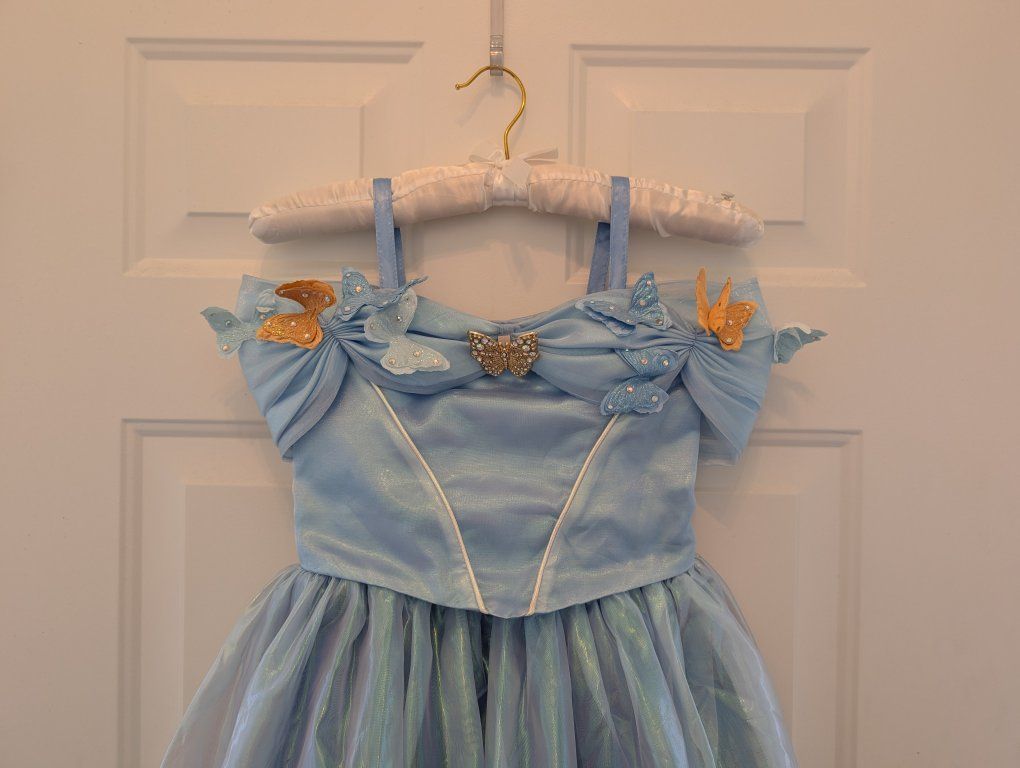 Disney Store Live-Action Cinderella Deluxe Costume Size 5/6
