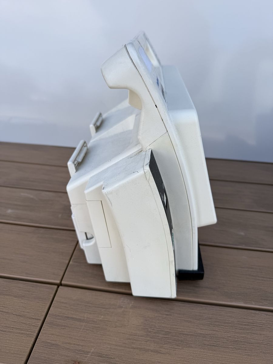 Main image 8