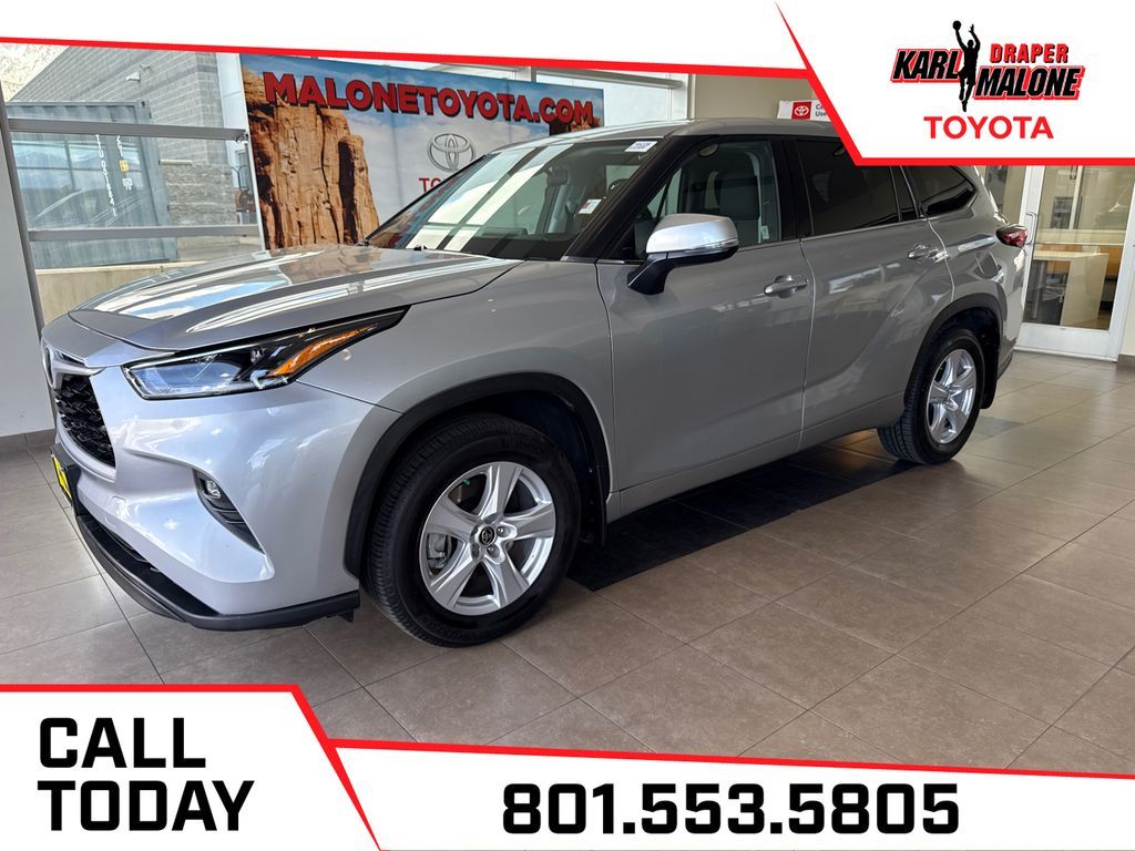 2021 Toyota Highlander LE