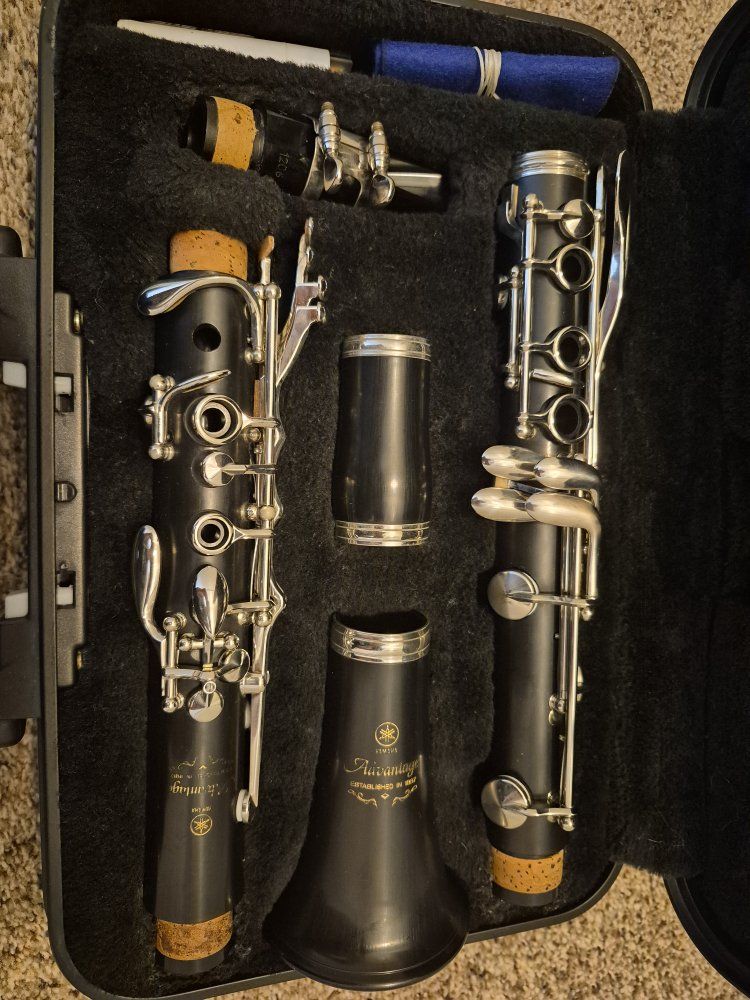 Yamaha Advantage Clarinet with Warranty 