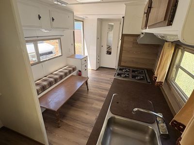 23’ camping trailer