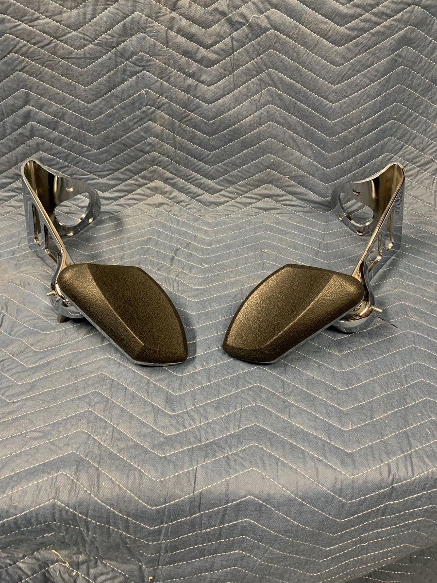 H.D. Passenger Armrests