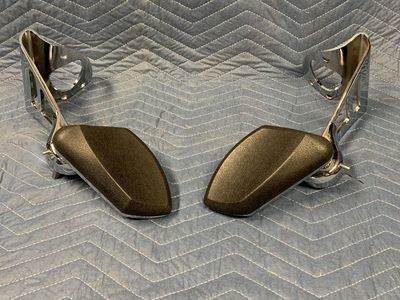 H.D. Passenger Armrests