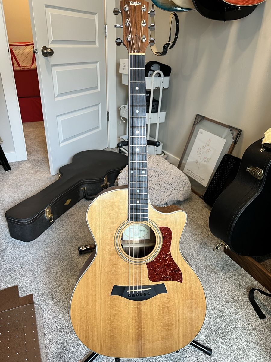 Taylor 414ce Acoustic/Electric w/ Hard Case