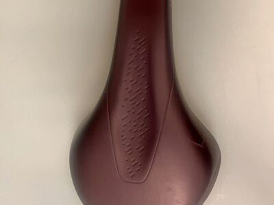 Fizik TERRA ALPACA X5 Tool Carrier Saddle