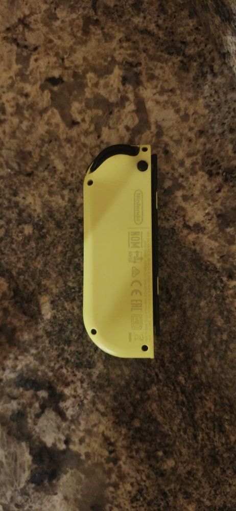 Main image 3
