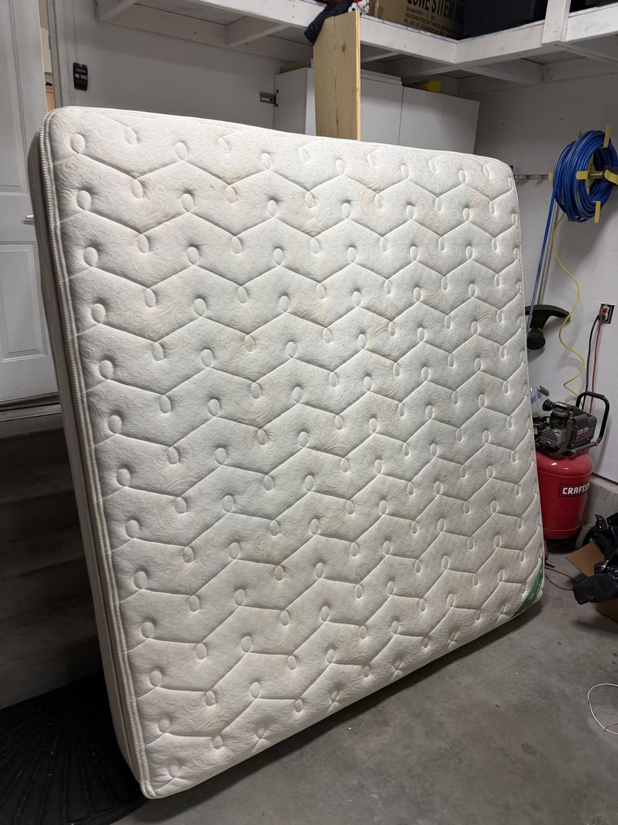 King size mattress and box springs pillow top