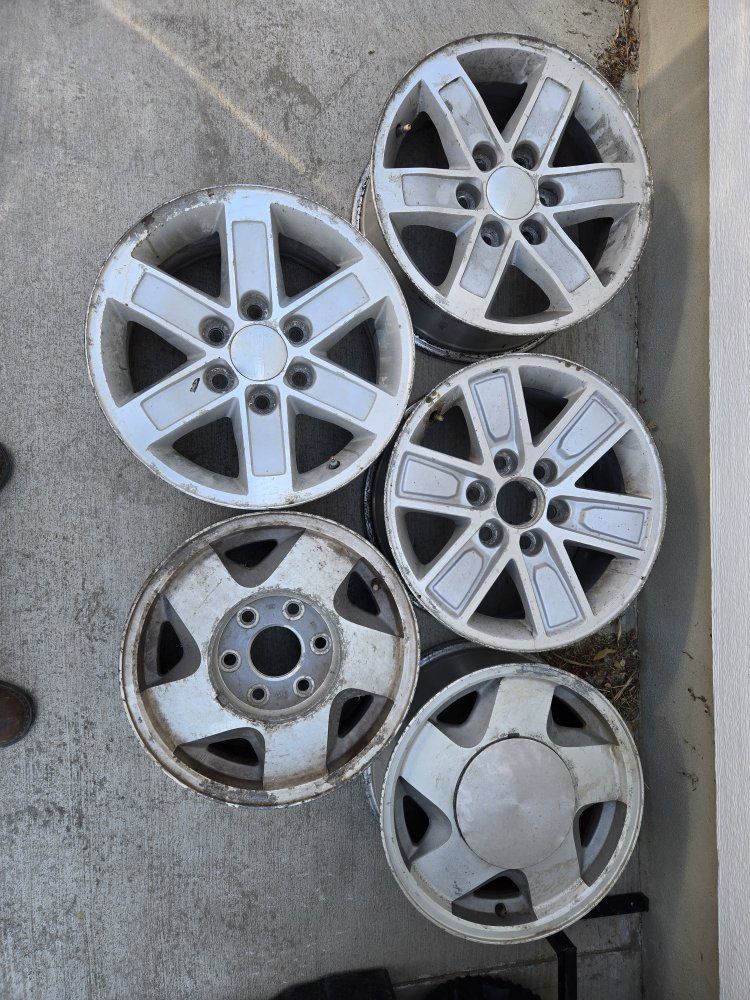 GMC and Chevy rims