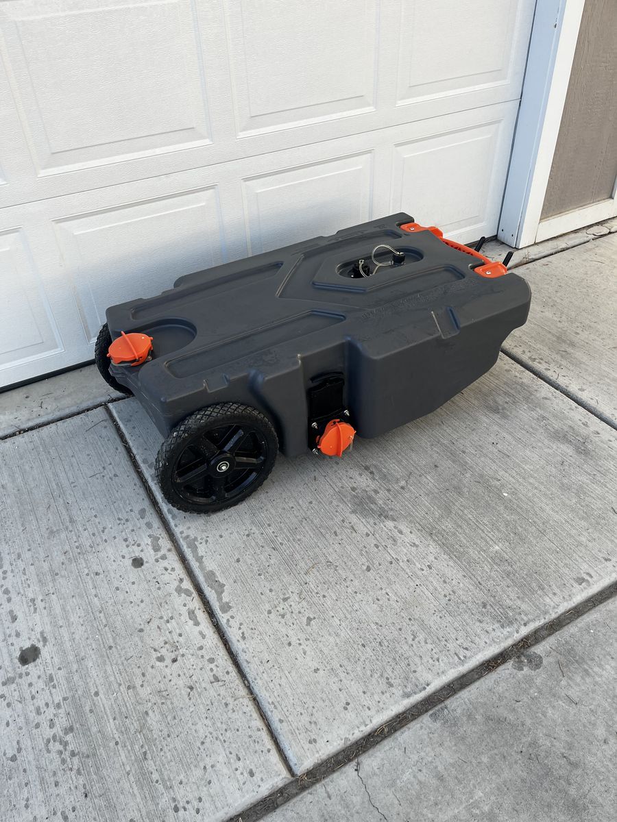 RV portable black 36g tank