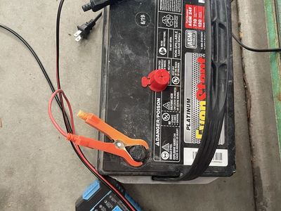 EverStart Platinum AGM 24F 710CCA 12V Car Battery (Tested Good)