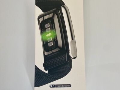 Whoop MG Life – Brand New, Unopened – Includes 1-Year Subscription