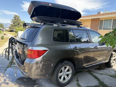 Yakima 16 cubic cargo box