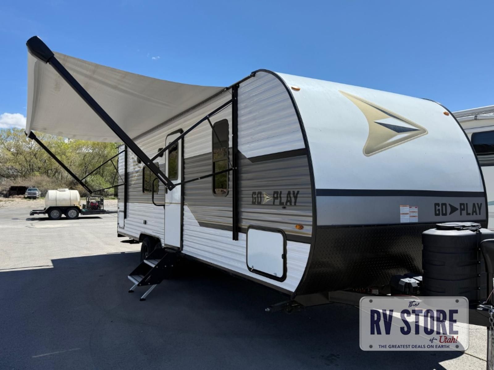2023 Highland Ridge RV Go Play 26BH Bunkhouse|Front Bedroom