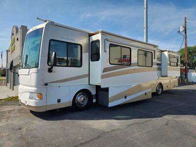 2006 Fleetwood Bounder Diesel Pusher