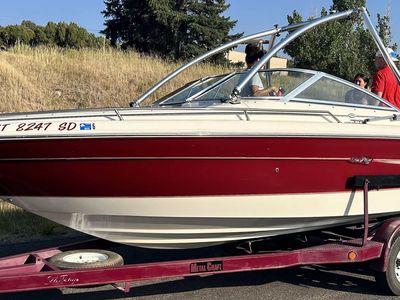 1995 SeaRay Signature 220