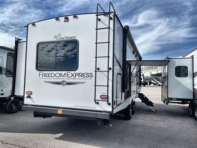Used 2023 Coachmen RV Freedom Express 259FKDS