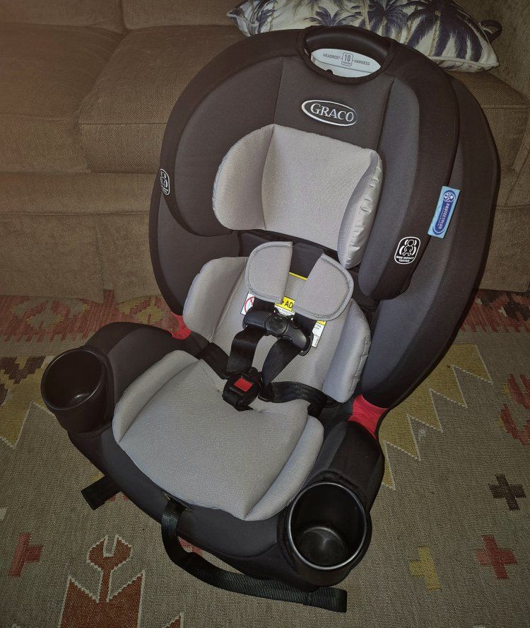 Clean Like-New! Graco TriRide 3-in-1 Convertible Car Seat Booster Forward & Rear Facing 5-100lbs