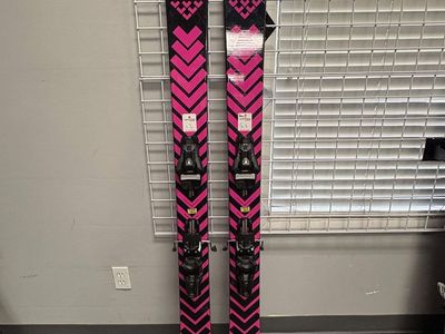 Black Crows Corvus 176cm Skis w/ Atomic Strive 13 GW Demo Binding - Lightly Used