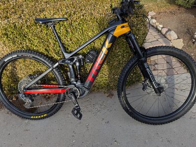 2023-24 Trek 9.8 Rail E-bike Medium
