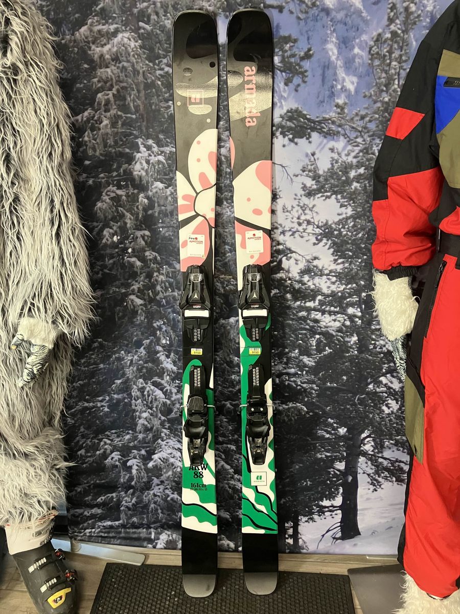 Lightly Used Armada ARW 88 161cm Skis w/ ATOMIC NR Strive 11 GW Demo Binding