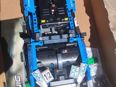 technic lego blue car