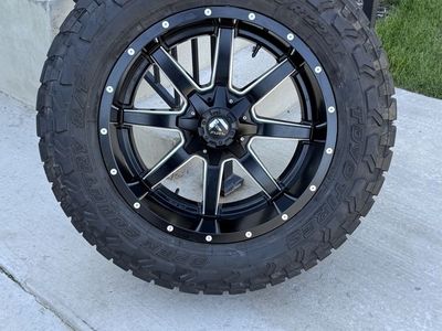 Dodge Ram 3500 Rims and Tires 37/12.50R22 Toyo RT Trail Load F 12ply