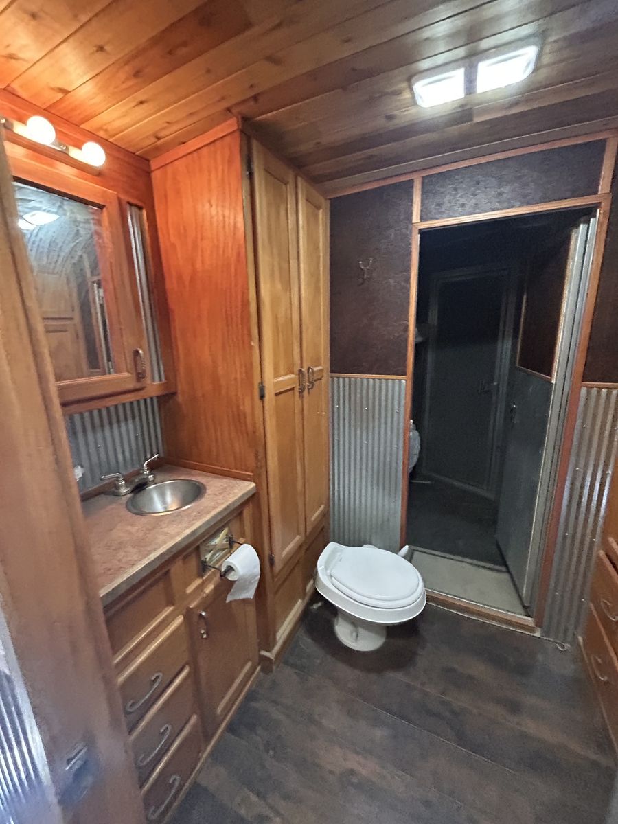Main image 14
