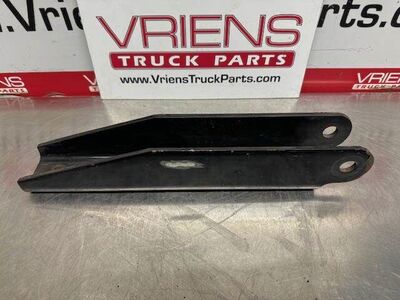 Freightliner Bracket