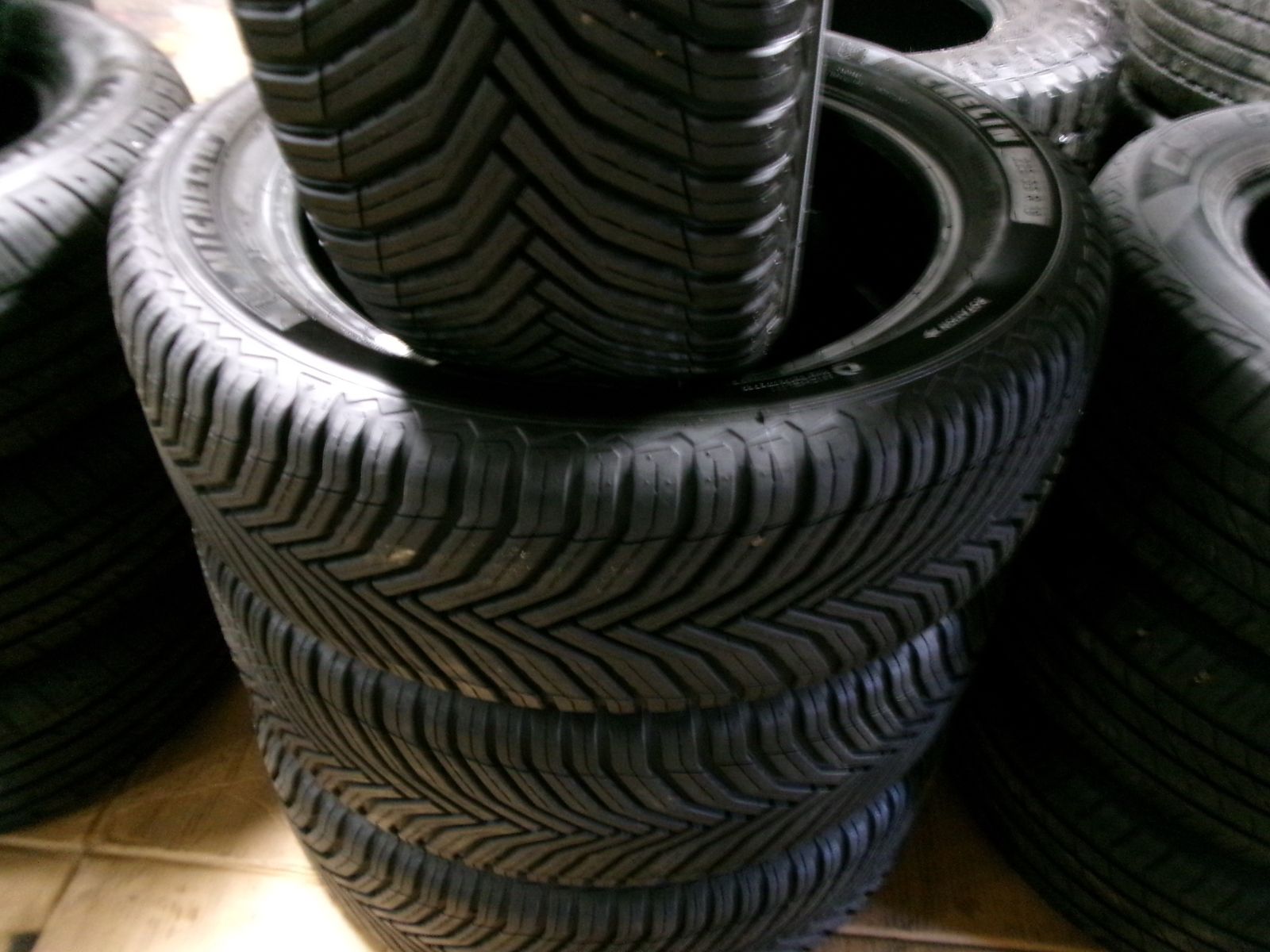 225/55R19 MICHLEIN CROSSCLIMATE 2 SET OF USED TIRES