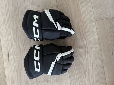 CCM Next Hockey Gloves Senior 13"