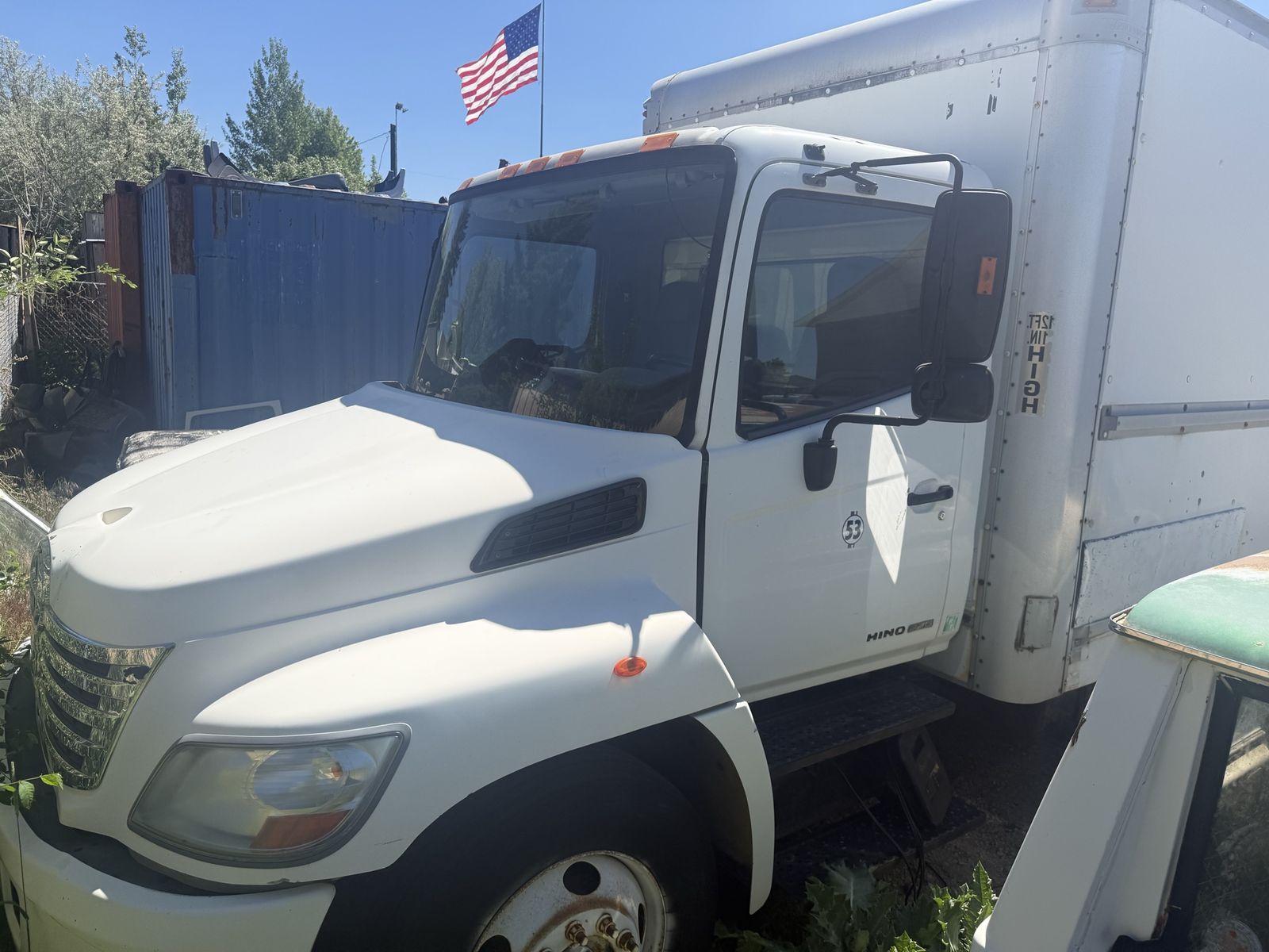 2007 Hino 26’ box truck